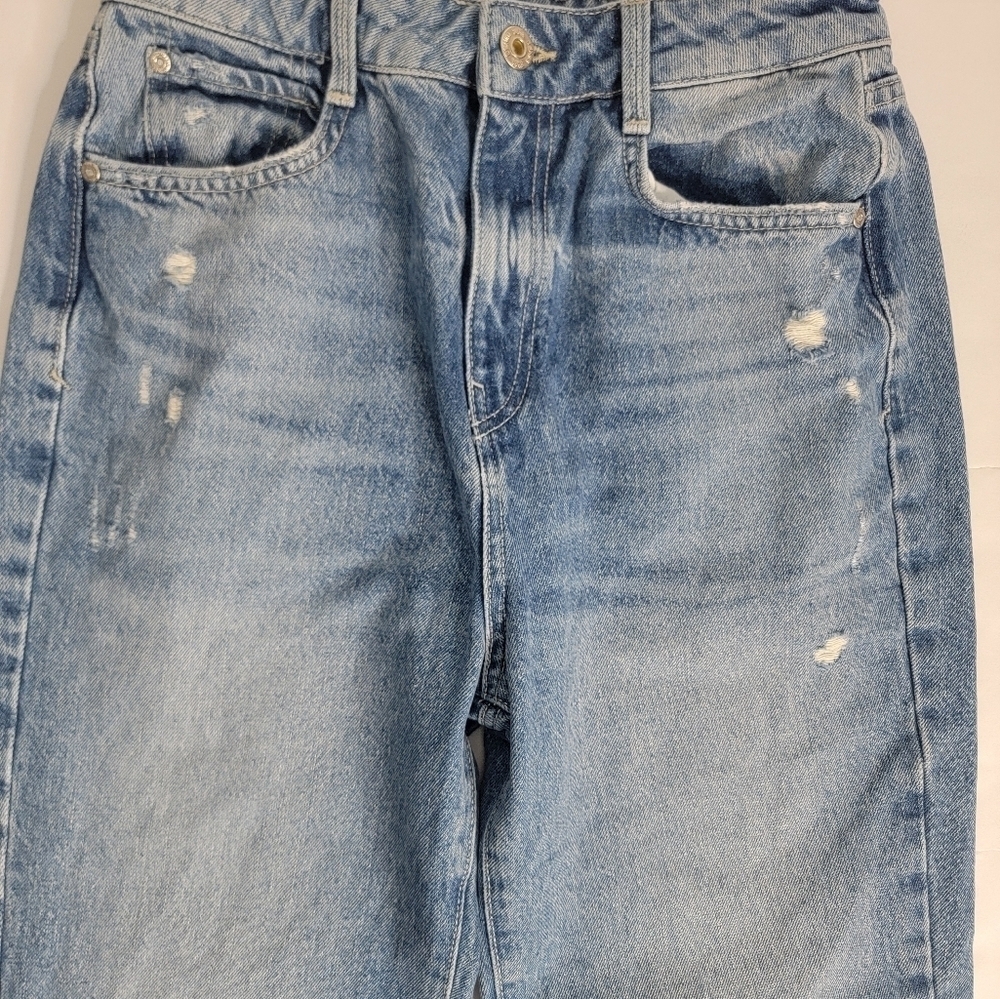 Zara Light-Blue High Rise Distressed Mom Jeans - Picture 5 of 9